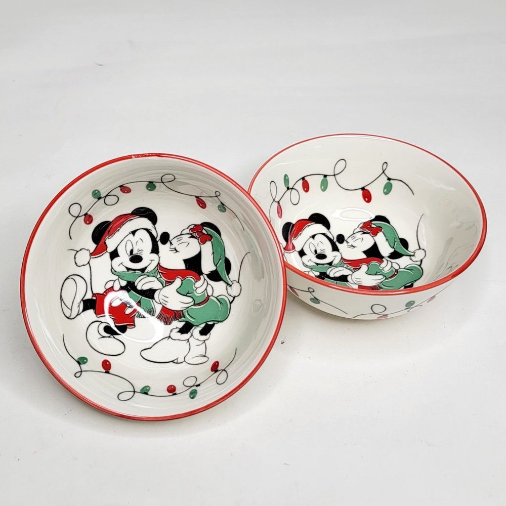 NWOT Disney Mickey Mouse Minnie Holiday Christmas Bowls Set of 2 Snack Nut
